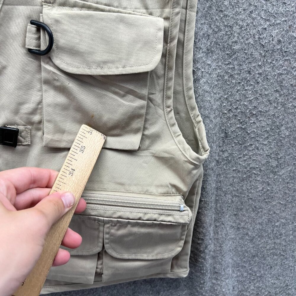L.L. Bean Vest Youth Medium Khaki Pocket Safari Fishing Outdoor Utility Hunting - Picture 6 of 10
